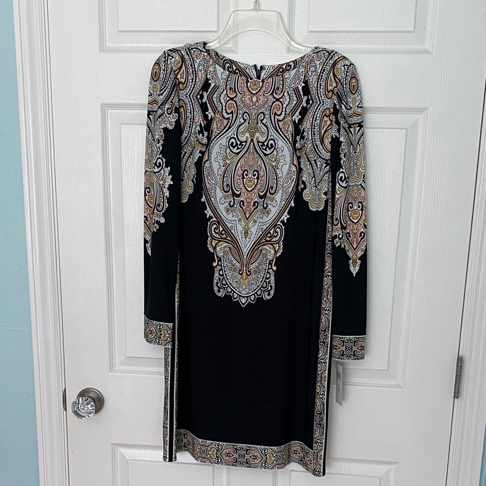 Donna Morgan Black and White Long Sleeve Dress